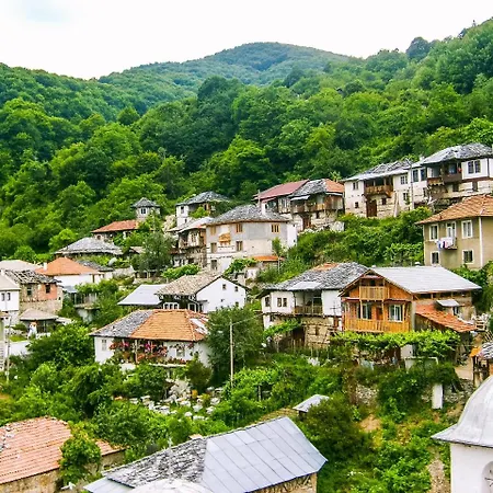 Traditional With Amazing Mountain View 빌라 *