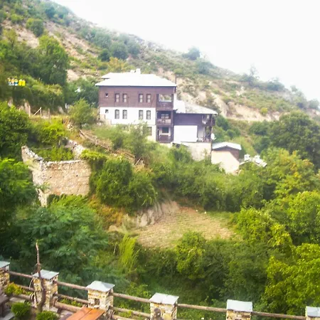 빌라 Traditional With Amazing Mountain View Delchevo