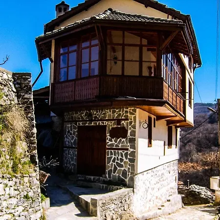 빌라 Traditional With Amazing Mountain View